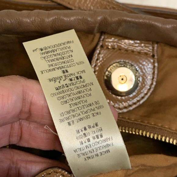 S O L D‼️Burberry Two Way Draw String Bag - Picture 13 of 16